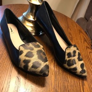 NWOT Jess Pointed Toe Flats (Kierra), Size 8M